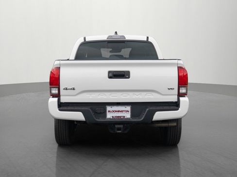Used 2022 Toyota Tacoma SR image 6