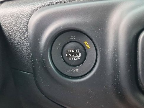 Used 2021 Jeep Wrangler Unlimited Sport AWD/4WD image 26