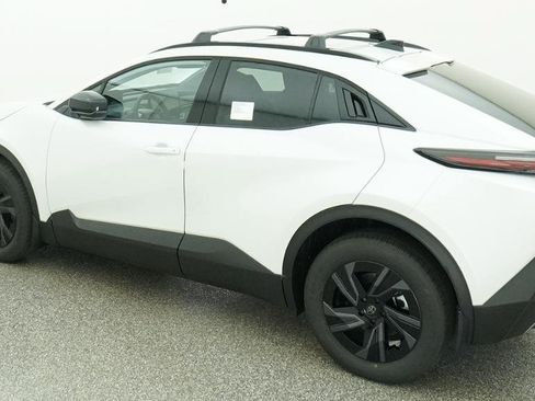 New 2026 Toyota C-HR AWD/4WD image 60