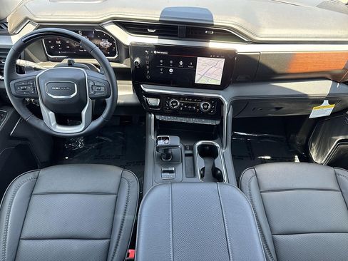 New 2026 GMC Sierra 1500 Denali w/ Technology Package AWD/4WD image 7