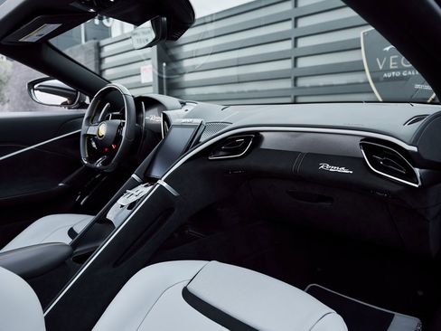 Used 2024 Ferrari Roma image 46