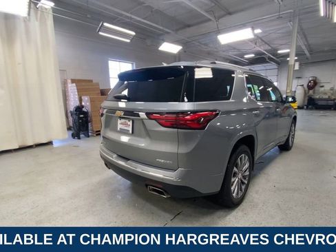 Used 2023 Chevrolet Traverse Premier AWD/4WD image 10
