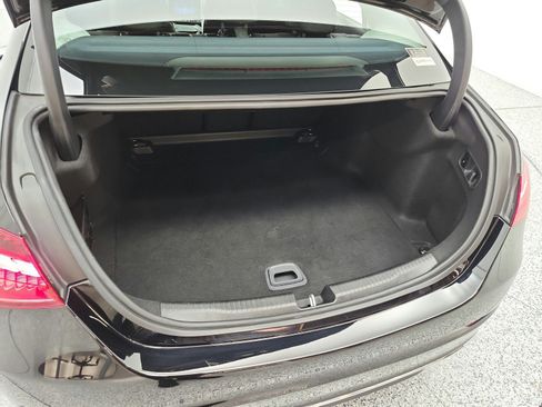 Used 2023 Mercedes-Benz C 300 Sedan image 36