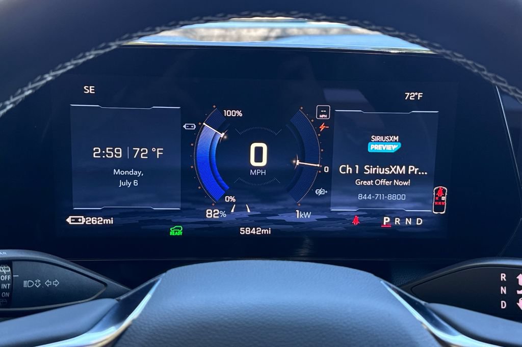 Used 2026 Chevrolet Equinox EV LT FWD image 29