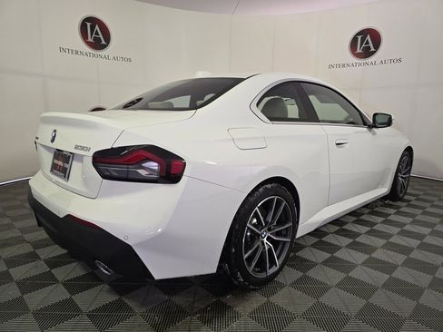 Certified 2023 BMW 230i xDrive 230i xDrive w/ Convenience Package image 4