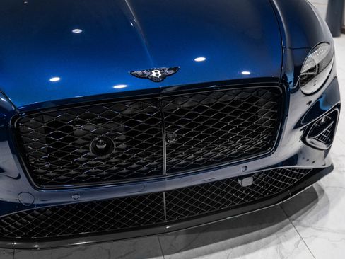 New 2026 Bentley Continental GTC AWD/4WD image 12