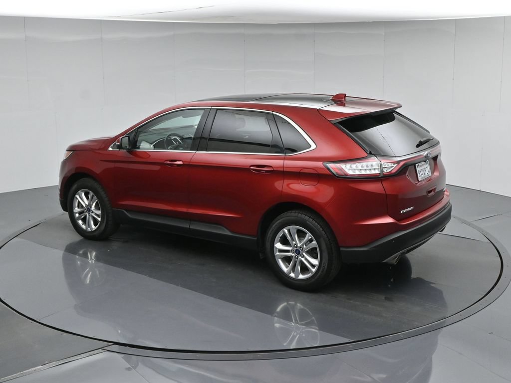Used 2017 Ford Edge SEL w/ Equipment Group 201A AWD/4WD image 46