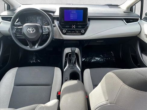 Certified 2025 Toyota Corolla LE image 19