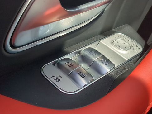 New 2025 Mercedes-Benz GLE 63 AMG S image 11