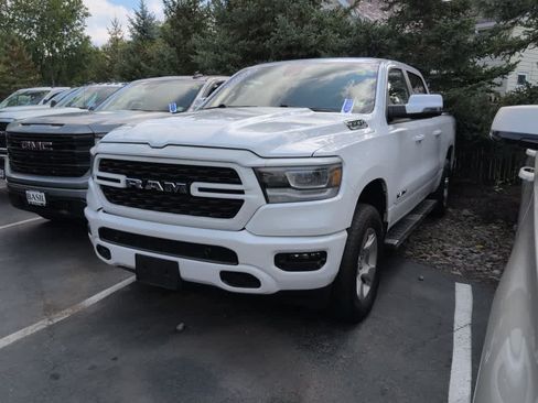 Used 2023 RAM 1500 Big Horn AWD/4WD image 3
