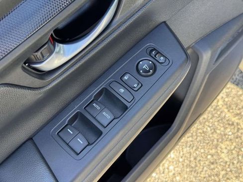 Certified 2023 Honda CR-V EX image 16