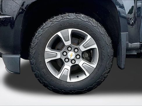 Used 2016 Chevrolet Colorado Z71 AWD/4WD image 10