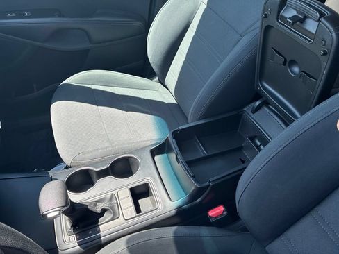 Used 2020 Kia Sorento L FWD image 18