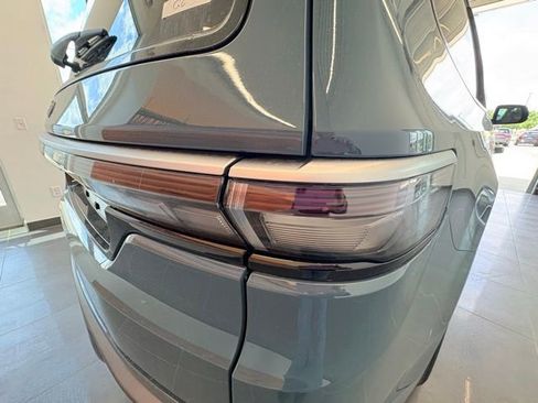 New 2026 Jeep Grand Wagoneer 4WD image 10