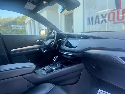 Used 2023 Cadillac XT4 Premium Luxury AWD/4WD image 57