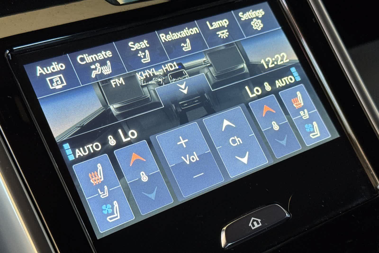 Used 2023 Lexus LX 600 4WD w/ Ultra Luxury Package image 14