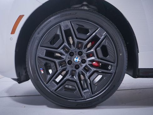 New 2026 BMW iX xDrive45 w/ M Sport Package image 2