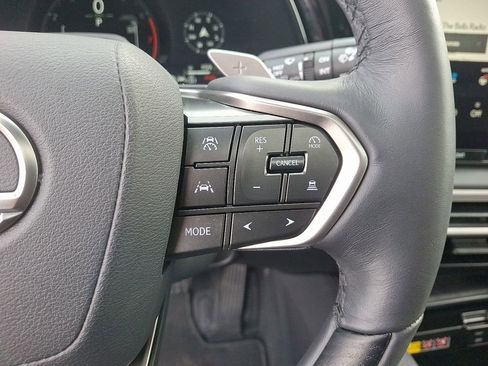 Used 2025 Lexus RX 350 Premium image 23