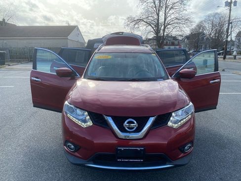 Used 2016 Nissan Rogue SL w/ SL Premium Package image 30