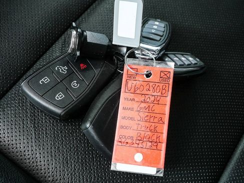 Used 2024 GMC Sierra 1500 SLT w/ SLT Premium Plus Package image 37