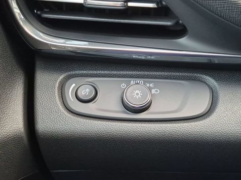 New 2026 Buick Envista Sport Touring FWD image 24