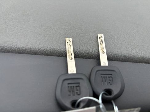 Used 2021 GMC Savana 2500 w/ Driver Convenience Package image 23