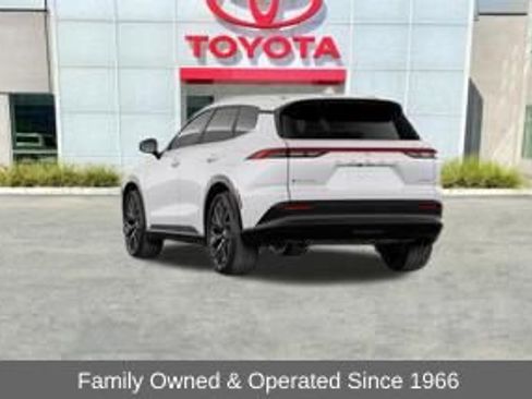 New 2026 Toyota Crown Signia Limited image 9