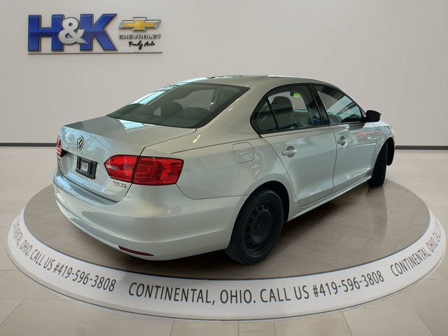 Used 2011 Volkswagen Jetta SE FWD image 6