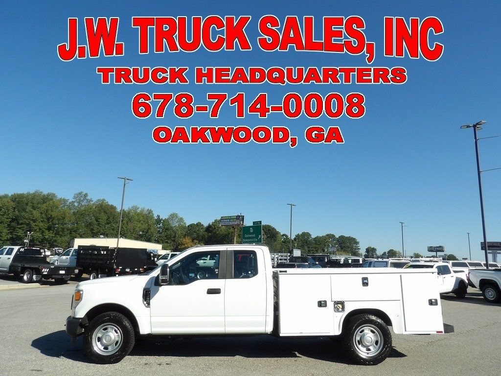 Used 2020 Ford F350 XL w/ Power Equipment Group RWD image 2