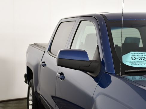 Used 2018 Chevrolet Silverado 1500 LT w/ All Star Edition AWD/4WD image 14