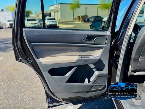 Used 2021 Volkswagen Atlas SE w/ Panoramic Sunroof Package AWD/4WD image 19