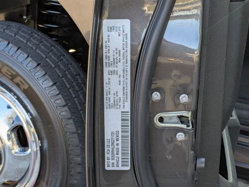 Used 2024 RAM 3500 Big Horn image 33