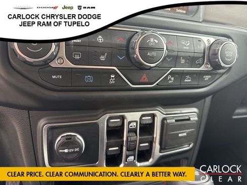 Used 2022 Jeep Wrangler Sahara image 24