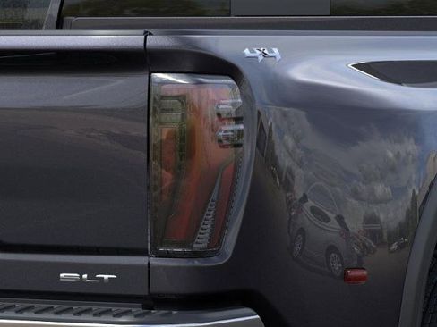 New 2026 GMC Sierra 3500 SLT w/ SLT Premium Package image 11
