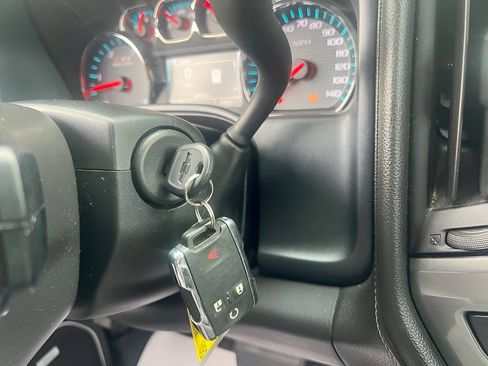 Used 2019 Chevrolet Silverado 2500 LTZ w/ Duramax Plus Package AWD/4WD image 21