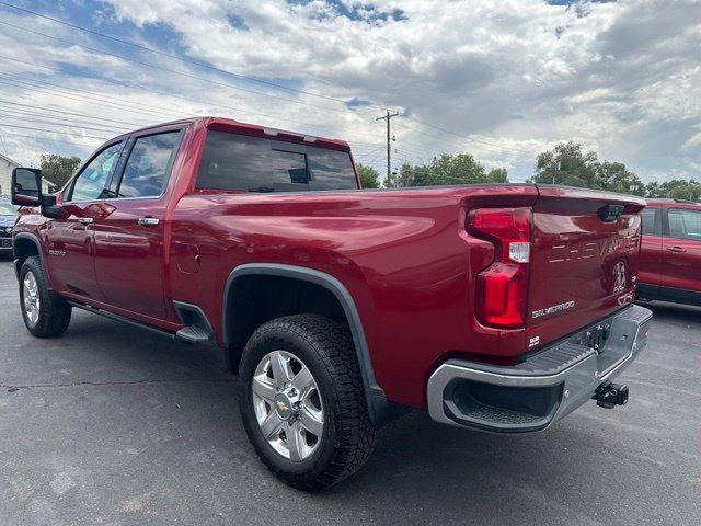 Used 2022 Chevrolet Silverado 2500 LTZ w/ LTZ Convenience Package AWD/4WD image 7