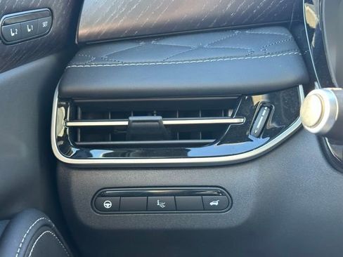 Used 2024 INFINITI QX60 Autograph w/ Cargo Package image 17