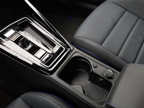 Used 2023 Volkswagen Golf 20th Anniversary Edition image 14