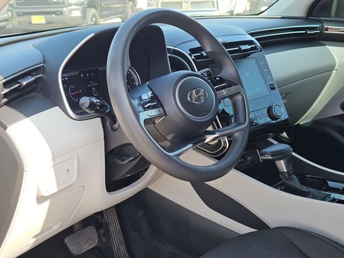 Used 2022 Hyundai Tucson SEL w/ Cargo Package image 10