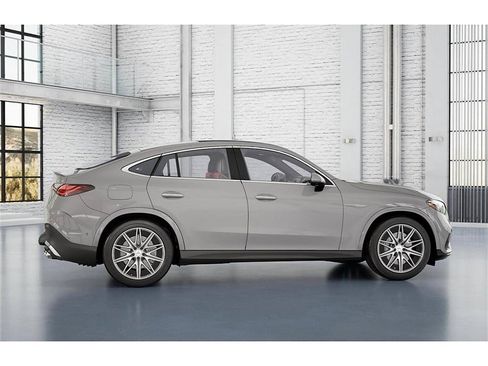 New 2026 Mercedes-Benz GLC 43 AMG 4MATIC image 17