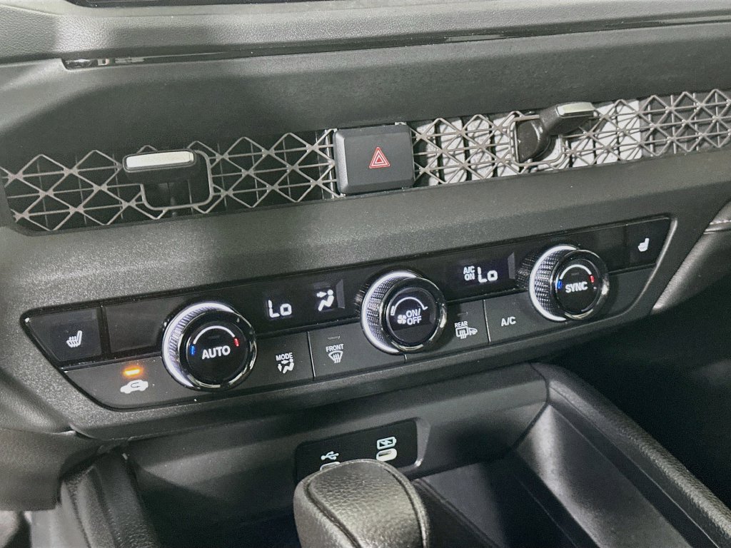 Used 2025 Honda Accord SE image 20