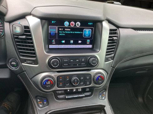 Used 2015 Chevrolet Tahoe LTZ AWD/4WD image 21
