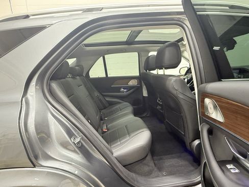 Used 2025 Mercedes-Benz GLE 350 4MATIC image 30