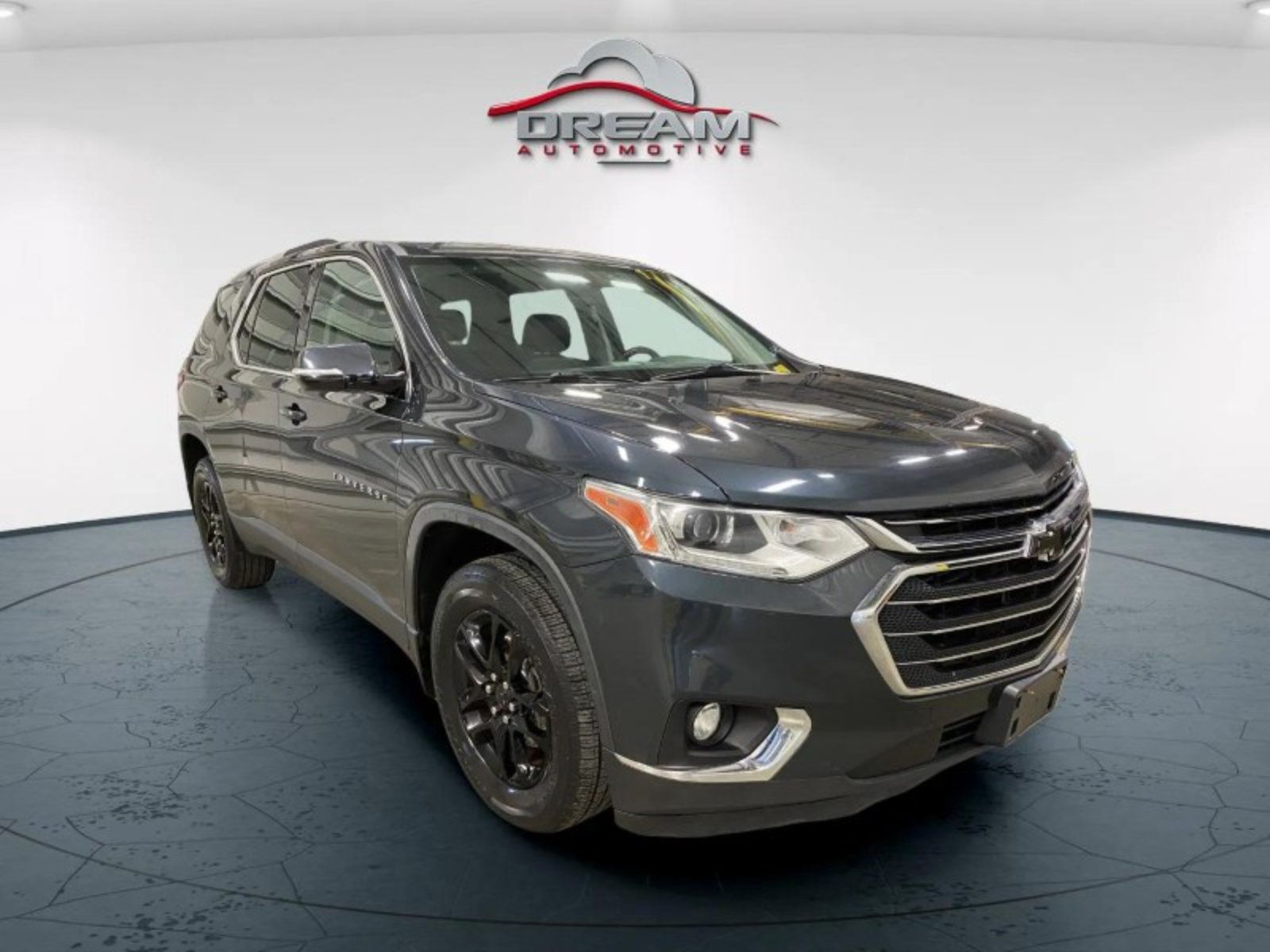 Used 2018 Chevrolet Traverse LT AWD/4WD image 1