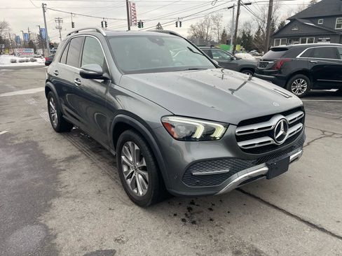 Used 2020 Mercedes-Benz GLE 350 4MATIC w/ Parking Assist Package image 2