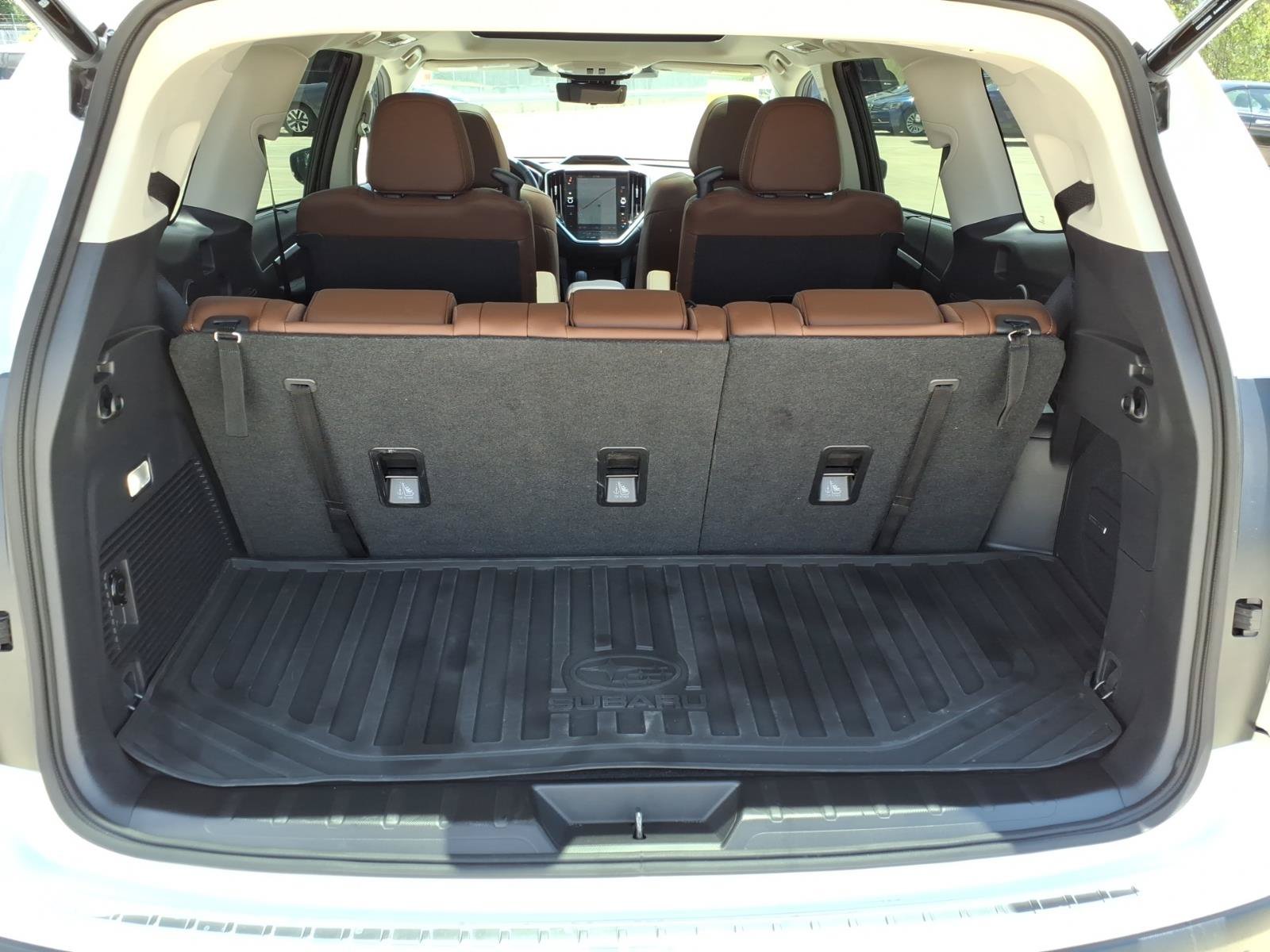 Used 2025 Subaru Ascent Touring AWD/4WD image 14