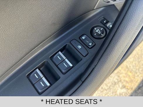 Used 2023 Acura TLX FWD image 11