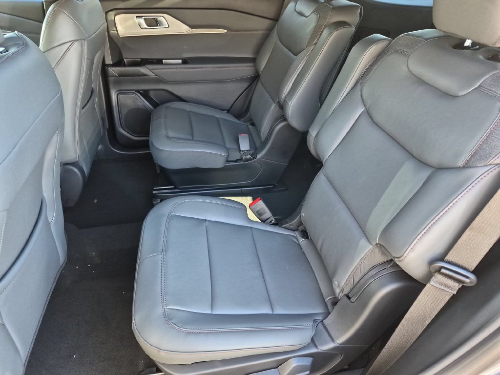 New 2027 Ford Explorer Active w/ Active Comfort Package AWD/4WD image 18