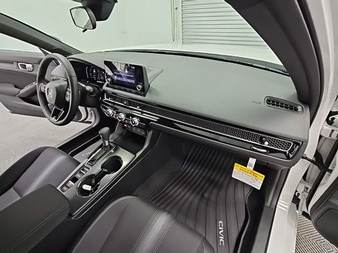 New 2026 Honda Civic Sport image 33