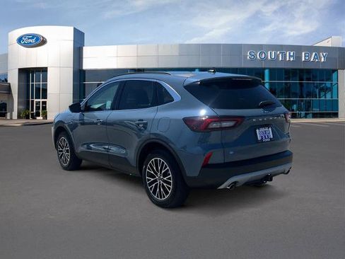 Certified 2025 Ford Escape SE w/ PHEV Premium Package FWD image 3